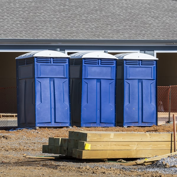 how can i report damages or issues with the porta potties during my rental period in Petersburg ND